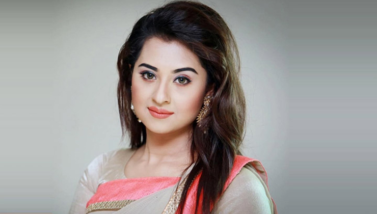 ফের মা হওয়ার গুঞ্জন, যা বললেন চিত্রনায়িকা বুবলী