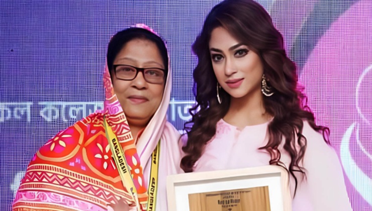 মা হারালেন চিত্রনায়িকা পপি